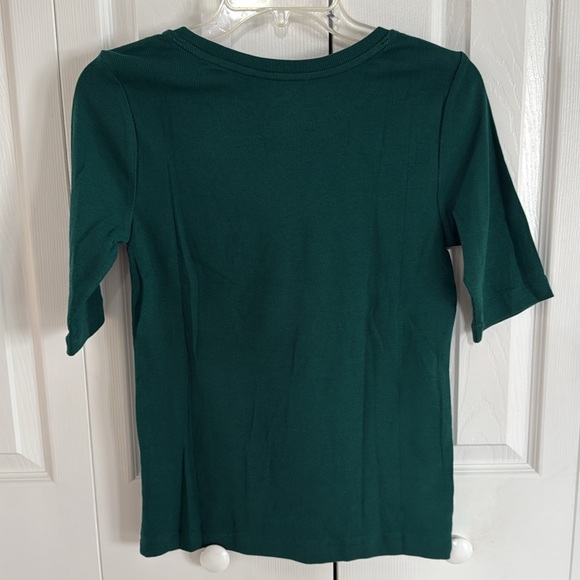 NWT LOFT Women's Pine Green Ribbed Crew Neck Longer Sleeved Tee - Size M - Picture 5 of 8